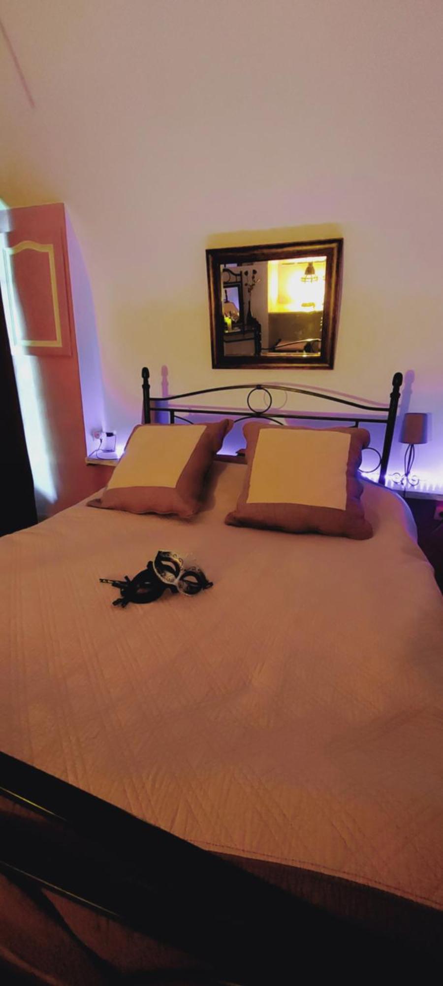 Chambre Love Romantique Avec Spa Privee กาลวี ภายนอก รูปภาพ
