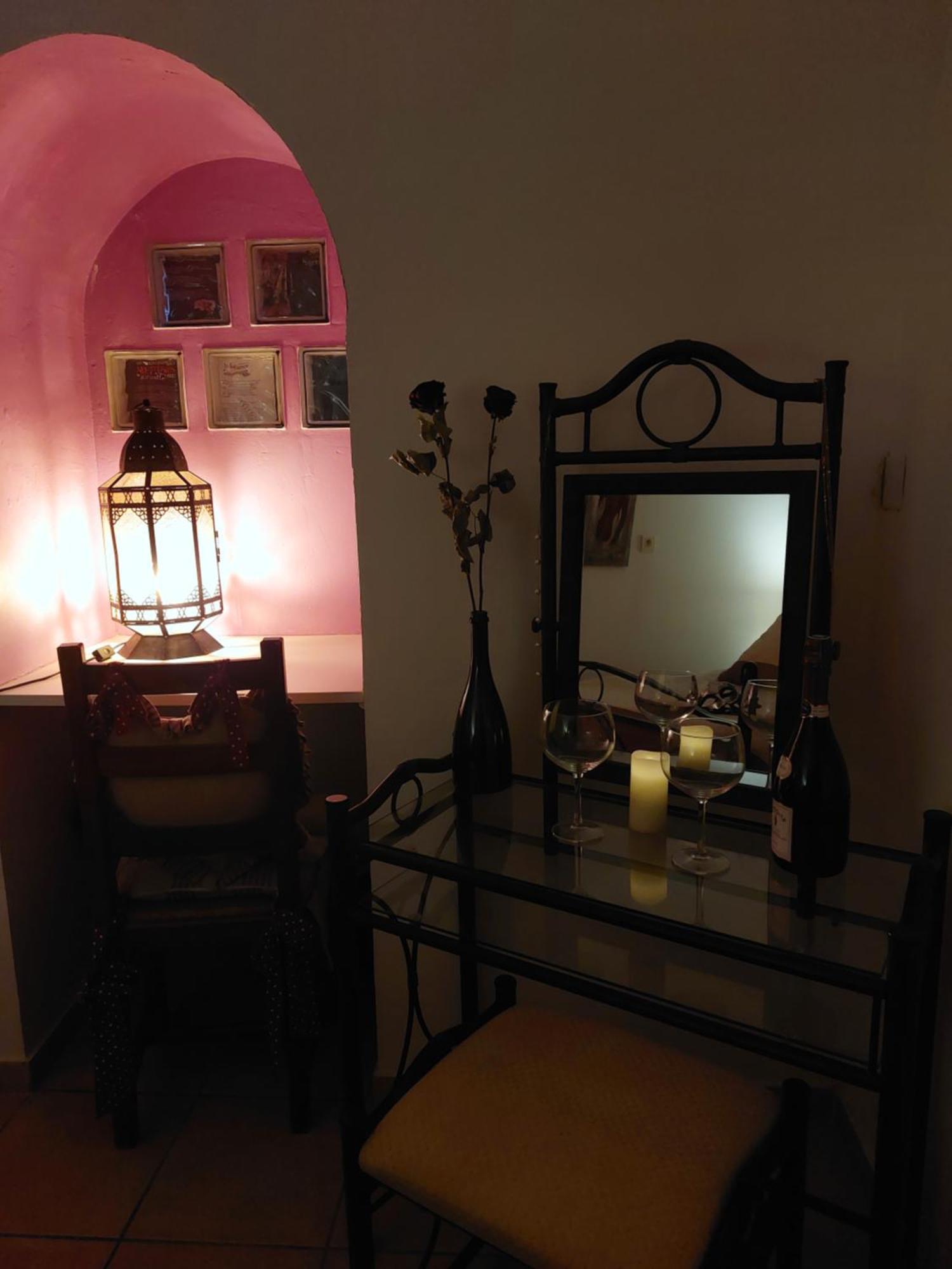 Chambre Love Romantique Avec Spa Privee กาลวี ภายนอก รูปภาพ